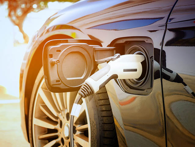 如何突破电动汽车的四大瓶颈？动力电池制造工艺给出新答案