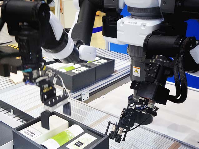 为了在未来更好的工作，我们必须更好地与机器协作